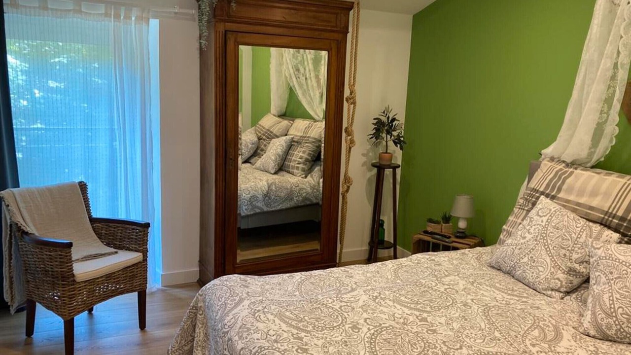 Photo of Bedroom in Puget