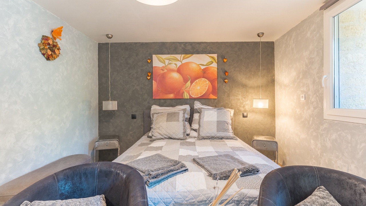 Photo of Bedroom in Puget