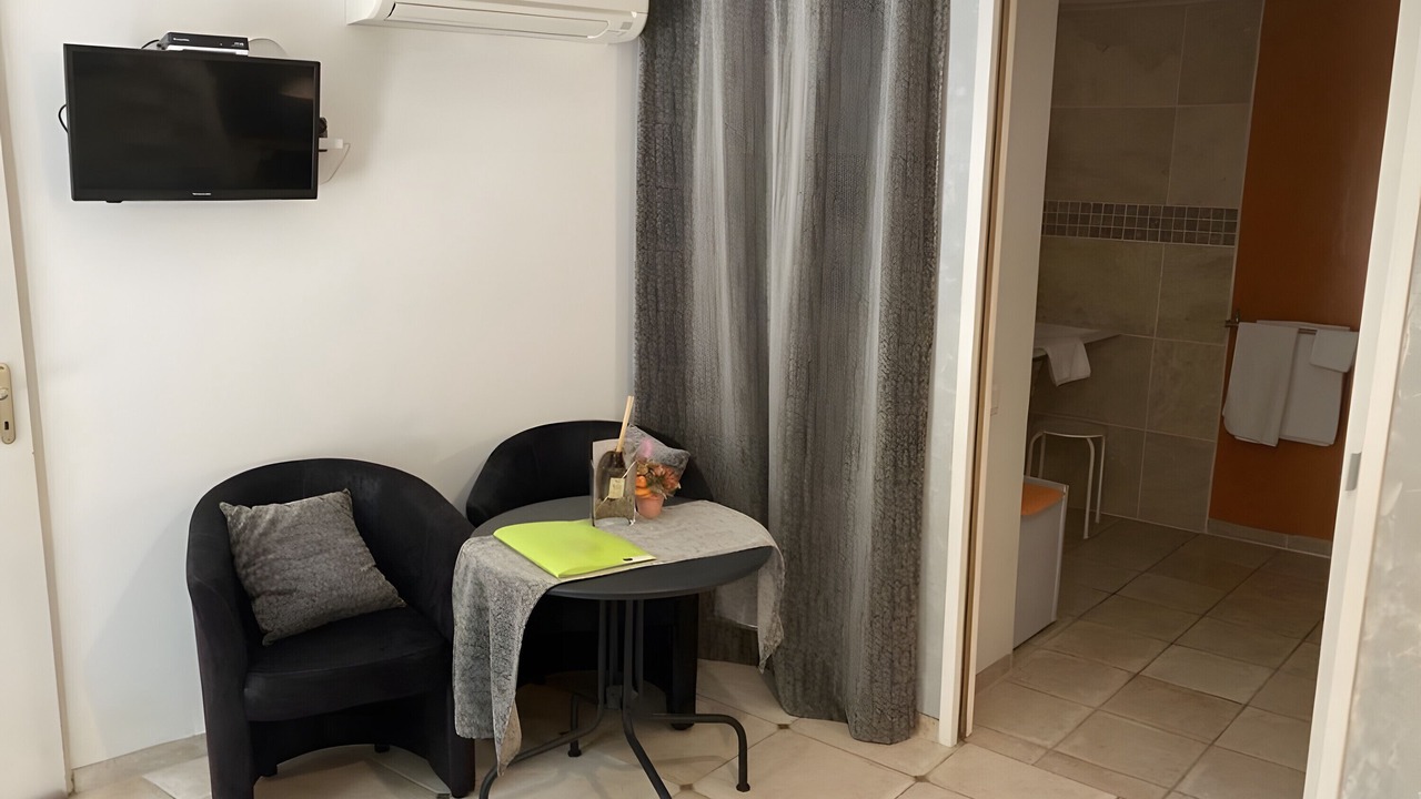 Photo of Others in Puget