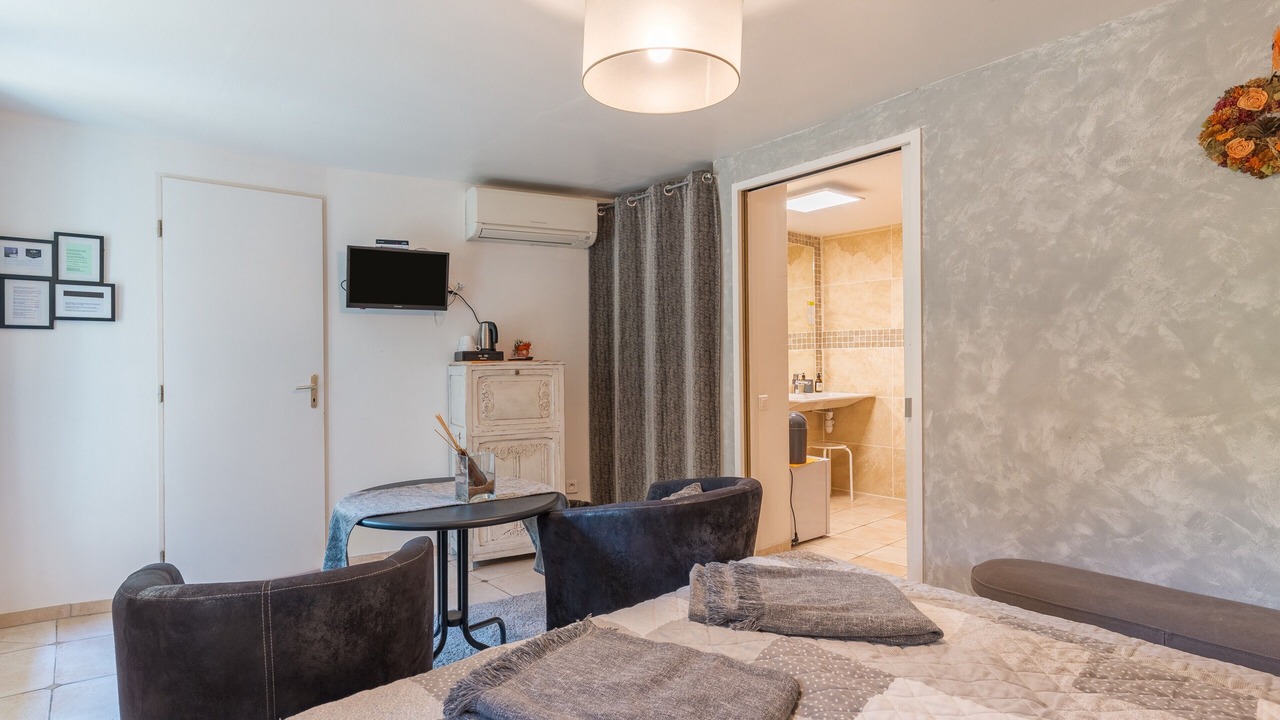 Photo of Bedroom in Puget
