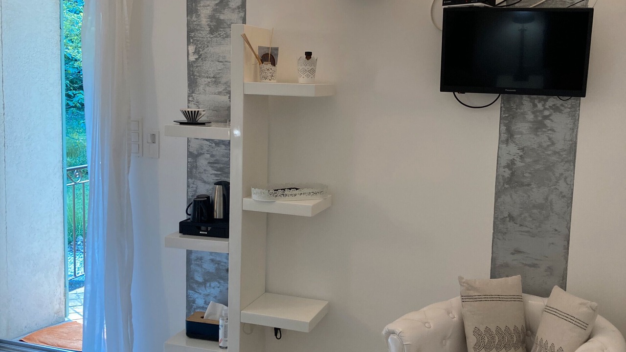 Photo of Livingroom in Puget