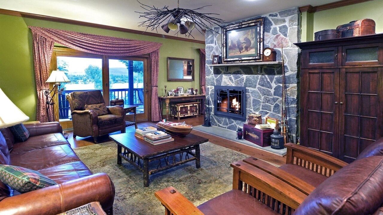 Photo of Livingroom in Kattskill Bay