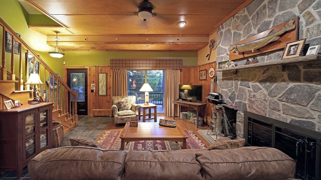 Photo of Livingroom in Kattskill Bay