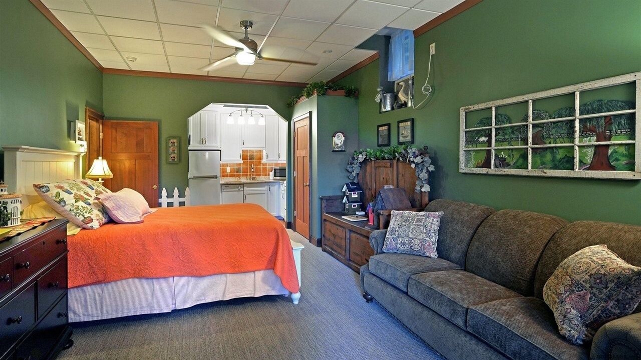 Photo of Bedroom in Kattskill Bay