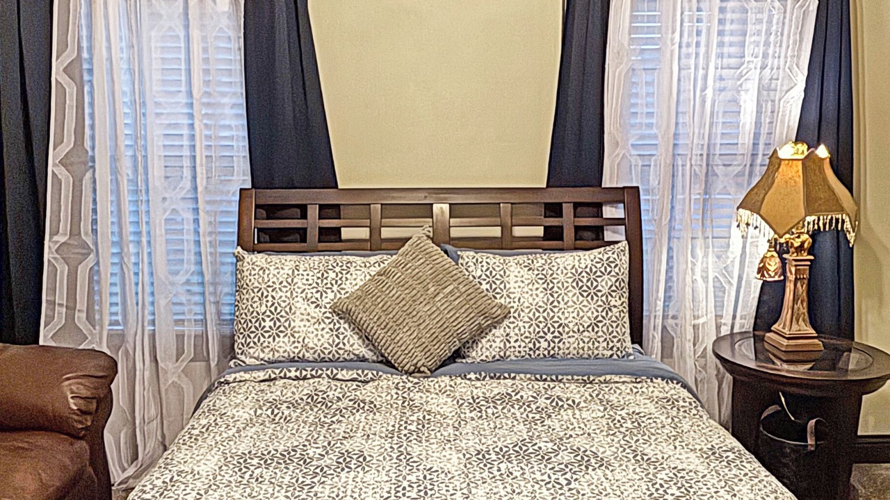 Photo of Bedroom in Red Chute