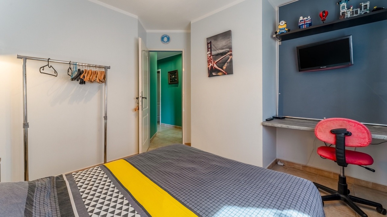 Photo of Bedroom in Mejannes-le-Clap