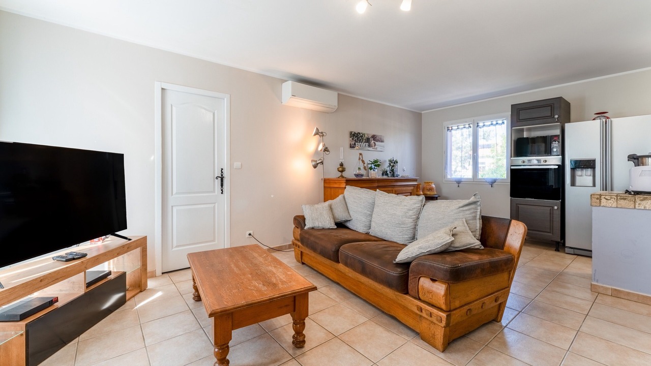 Photo of Livingroom in Mejannes-le-Clap