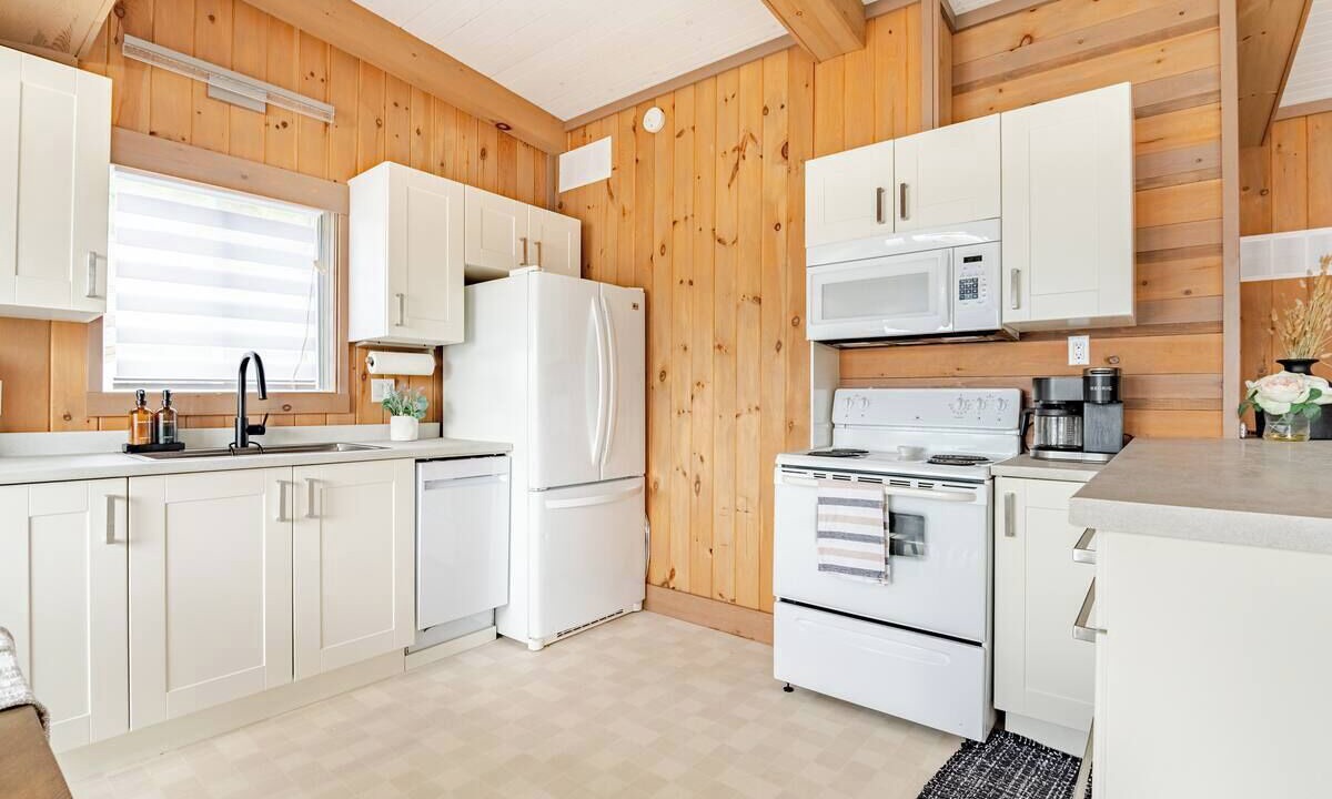 Photo of Kitchen in Cheneville