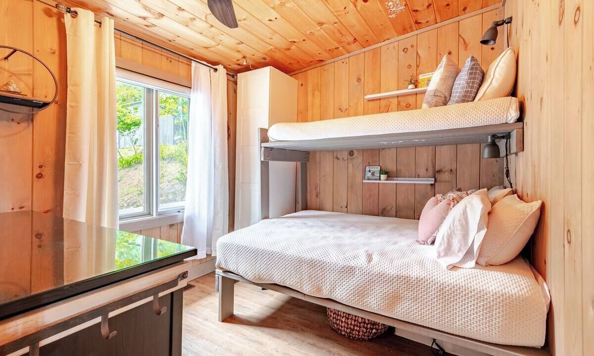 Photo of Bedroom in Cheneville