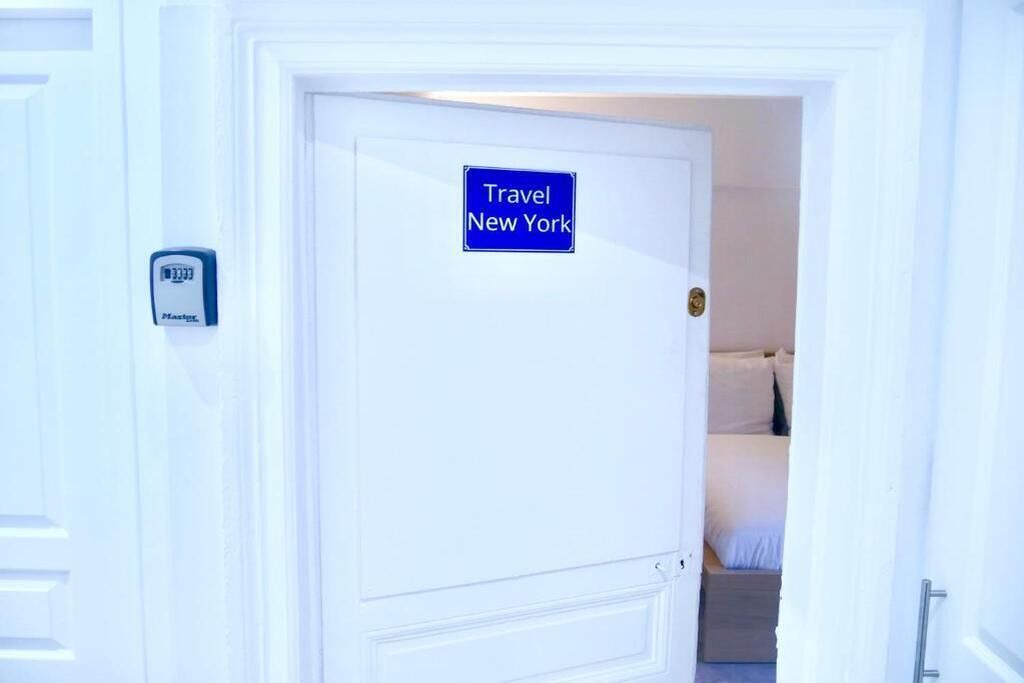 Photo of Others in Sens