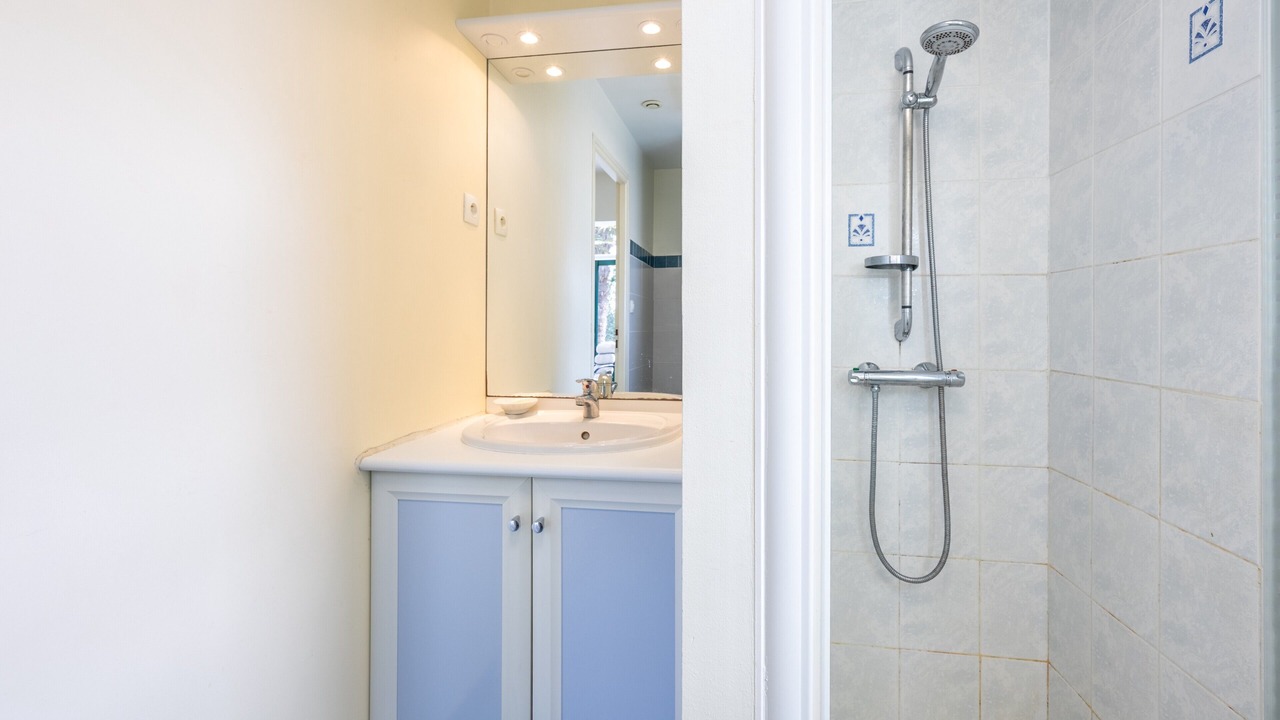 Photo of Bathroom in Challans