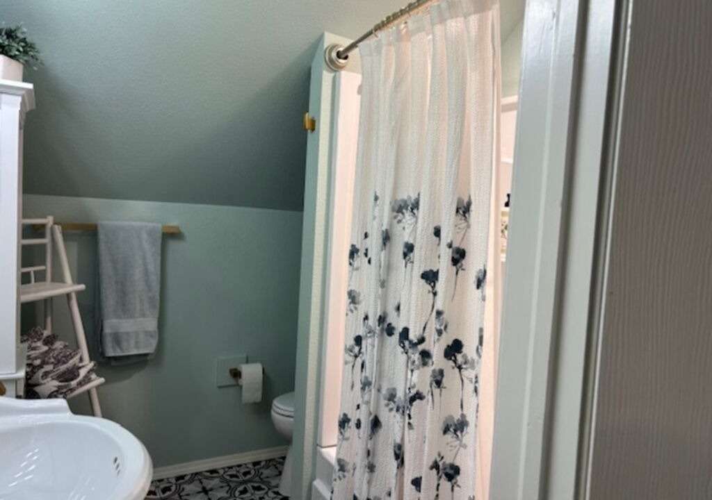 Photo of Bathroom in Bixby