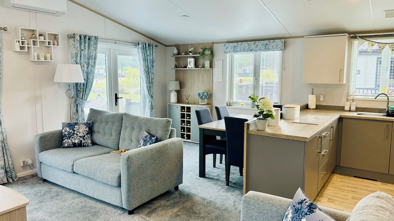 Photo of Livingroom in East Dereham