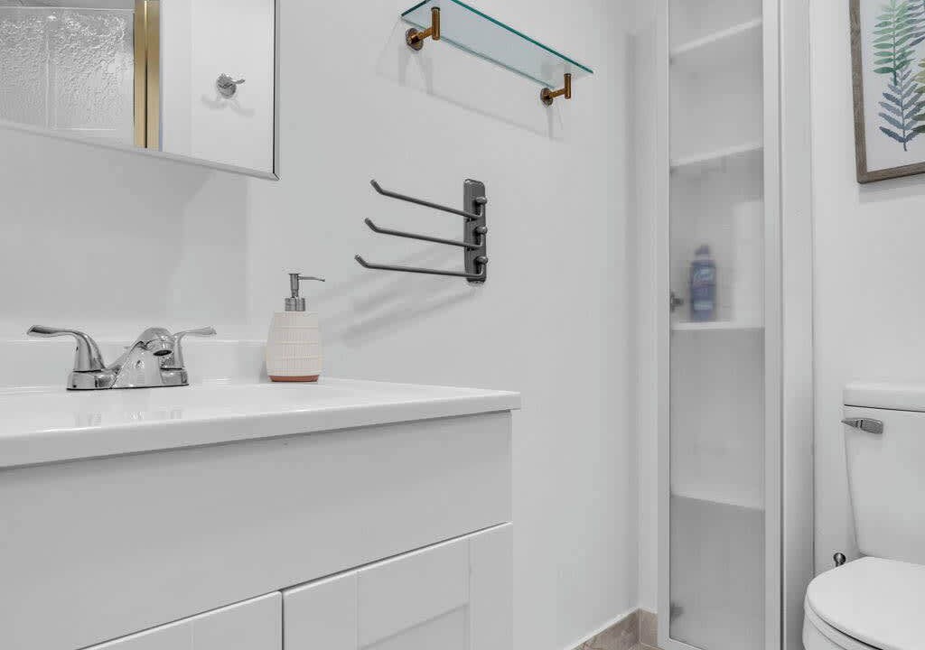 Photo of Bathroom in Coral Brook