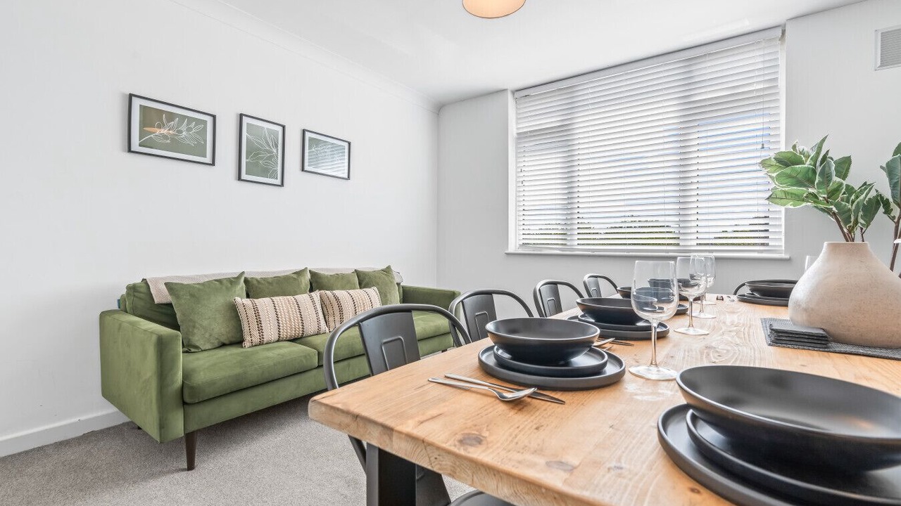 Photo of Others in Cribbs Causeway