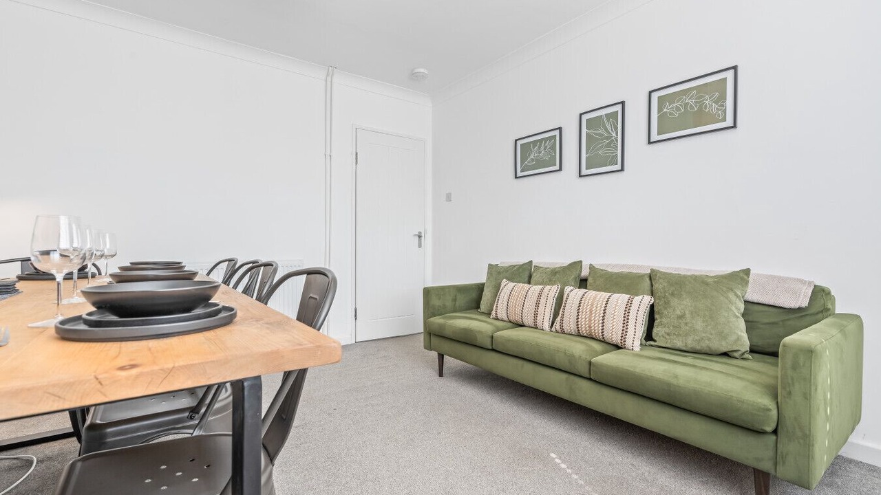 Photo of Others in Cribbs Causeway