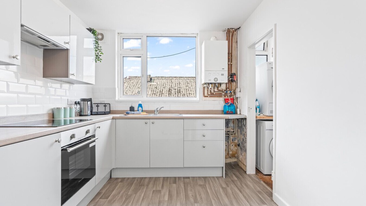 Photo of Kitchen in Cribbs Causeway