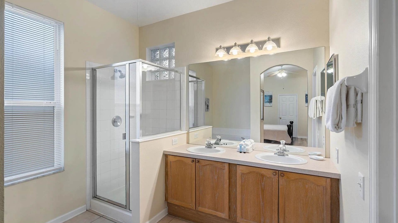 Photo of Bathroom in Windsor Palms