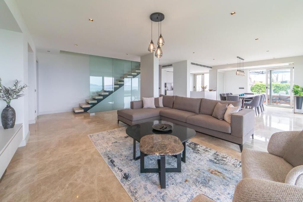 Photo of Livingroom in Covent Garden