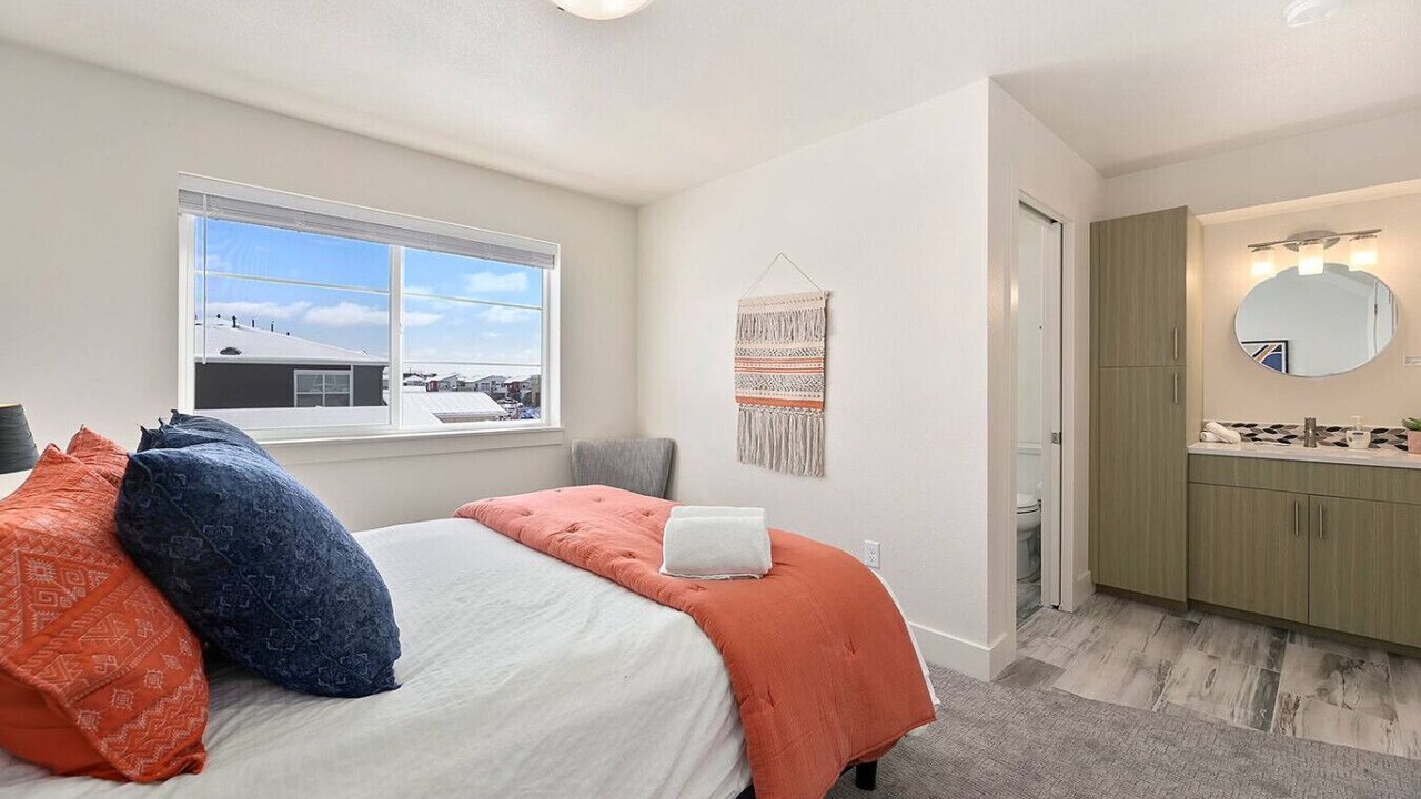 Photo of Bedroom in Old Town North
