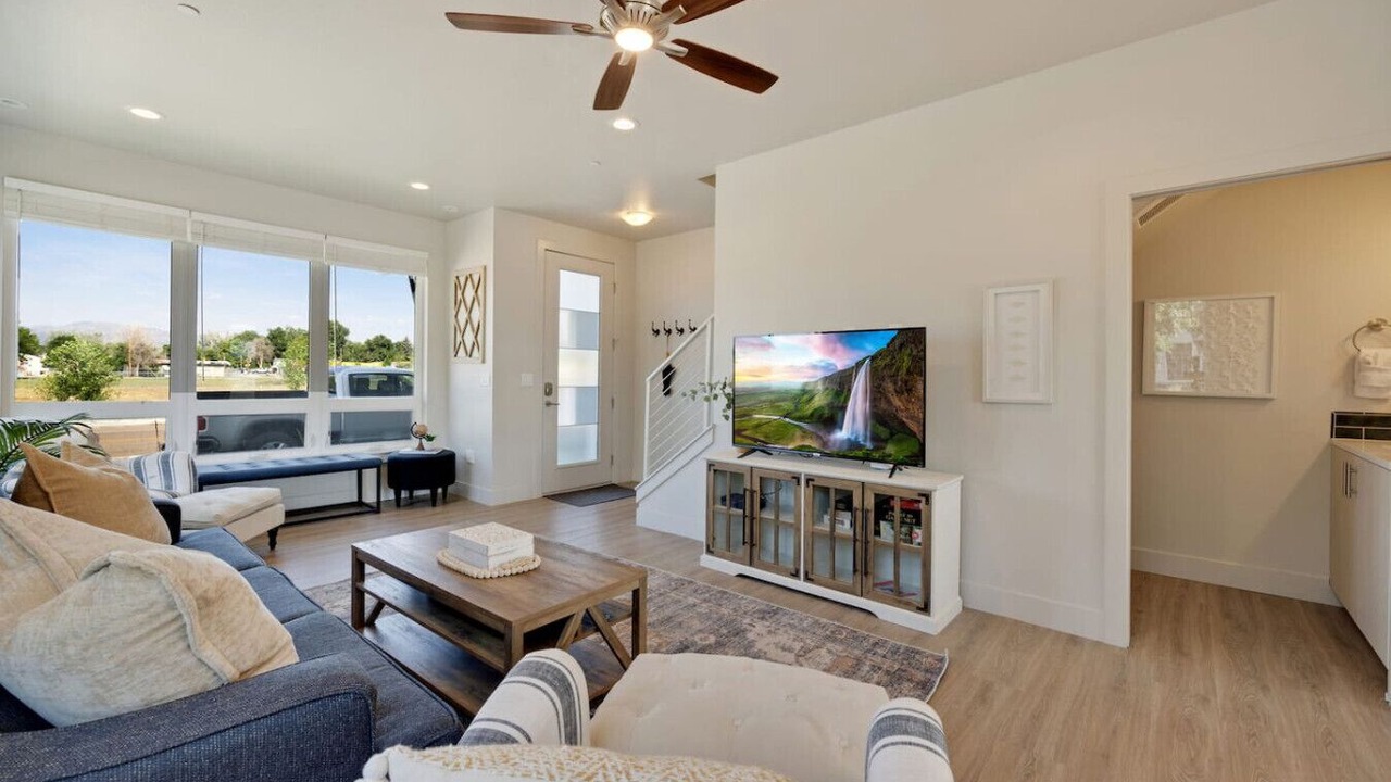 Photo of Livingroom in Old Town North
