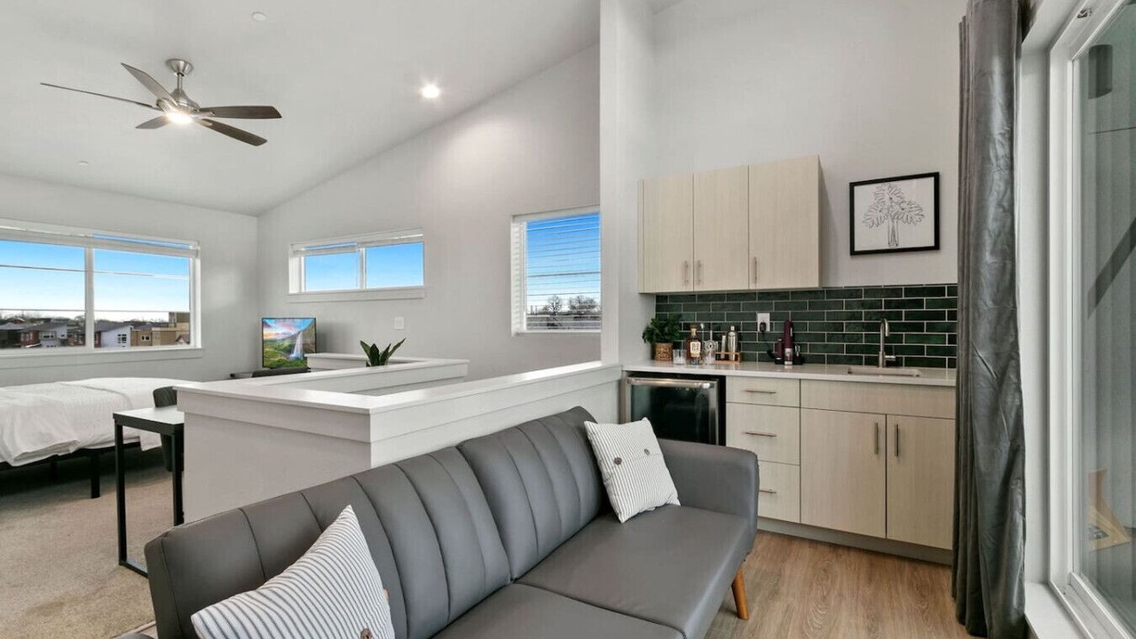 Photo of Livingroom in Old Town North