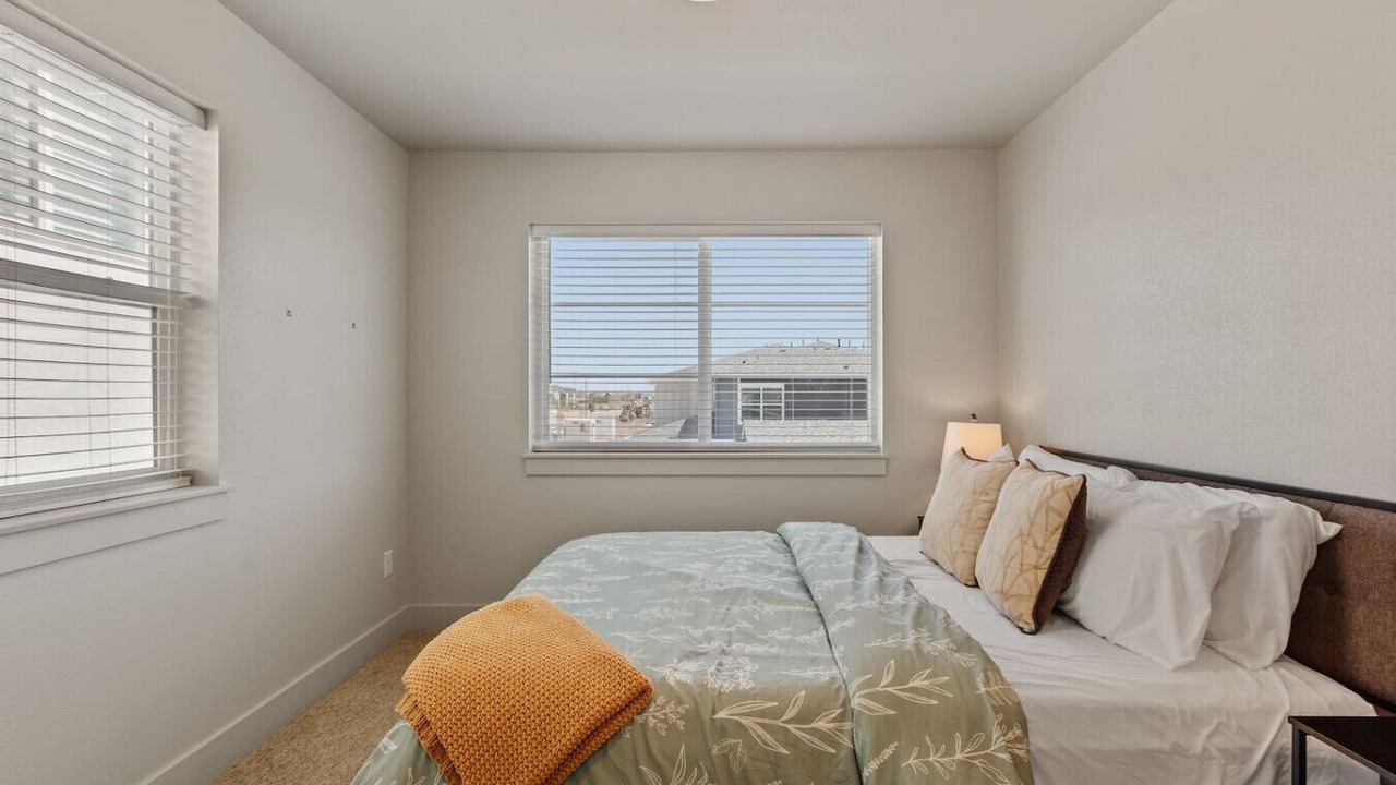 Photo of Bedroom in Old Town North