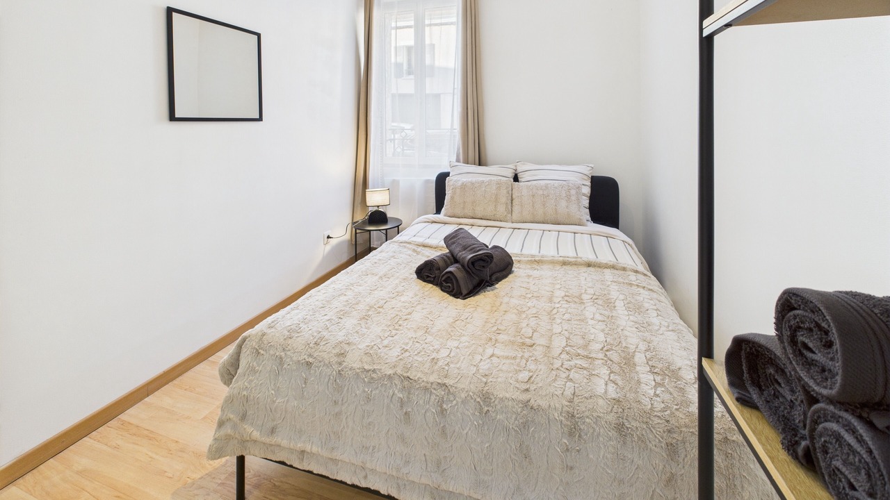 Photo of Bedroom in Dreux
