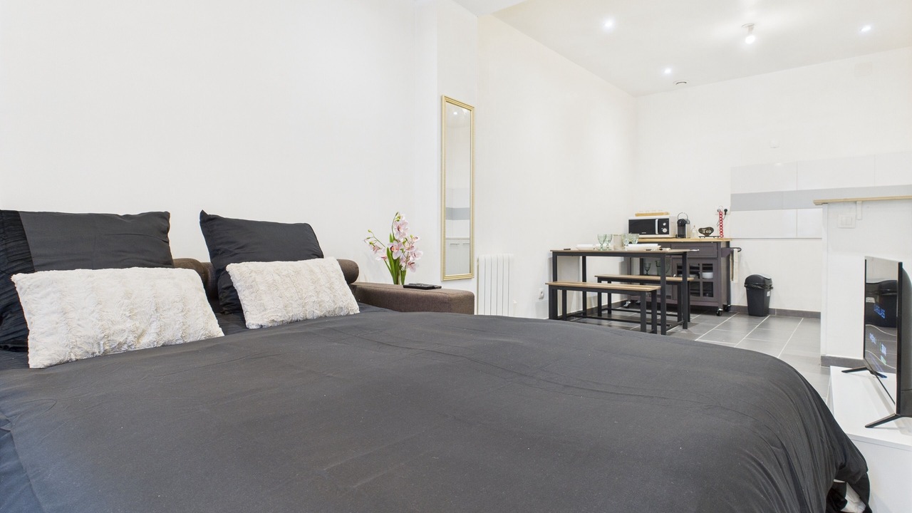 Photo of Bedroom in Dreux
