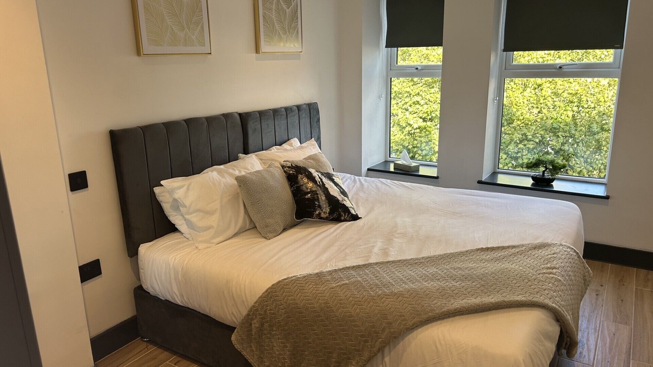 Photo of Others in North Finchley