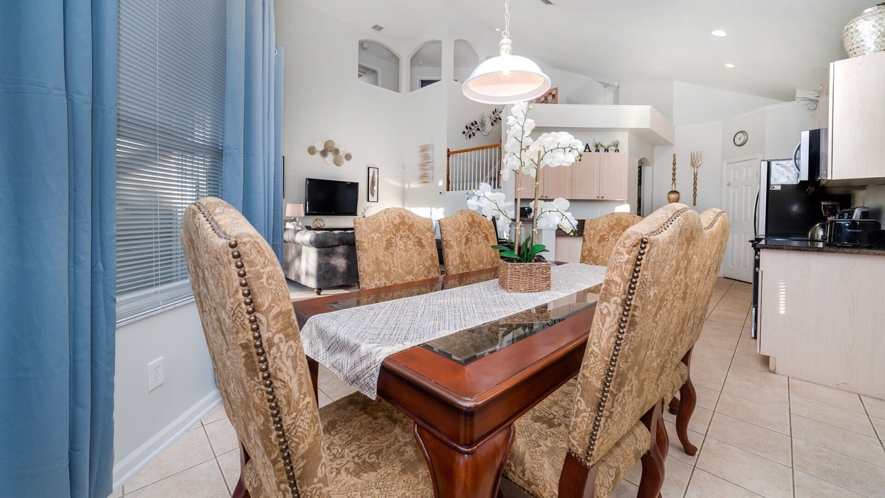 Photo of Others in Windsor Palms