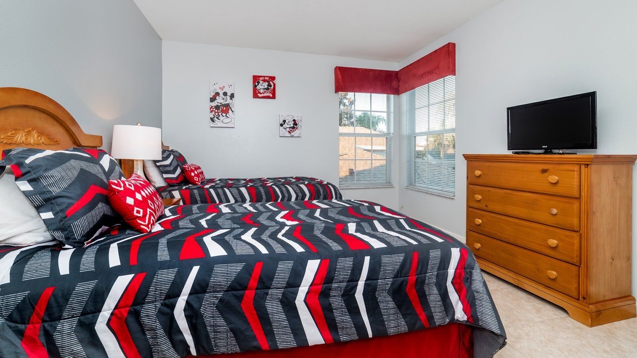 Photo of Bedroom in Windsor Palms