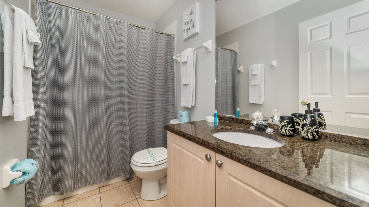 Photo of Bathroom in Windsor Palms