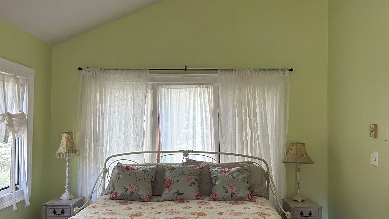 Photo of Bedroom in Scottsville