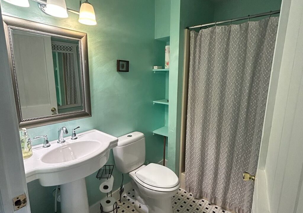 Photo of Bathroom in Scottsville