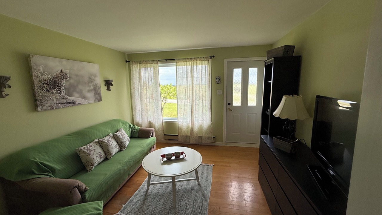 Photo of Livingroom in Saint-Laurent-de-l'ile d'Orleans