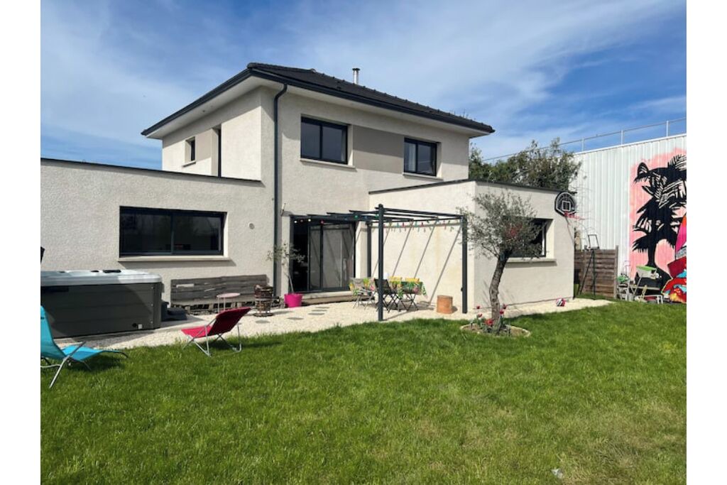 Photo of Outdoor in Navenne