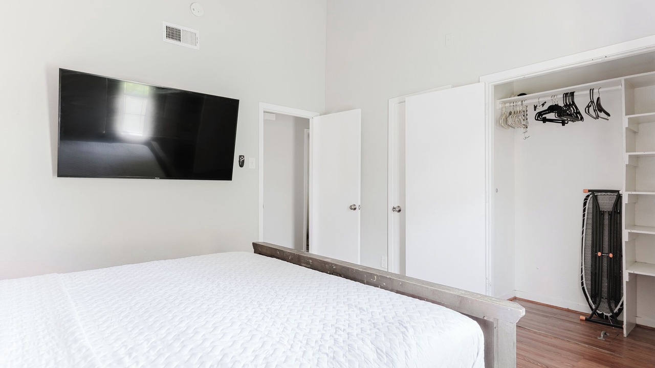 Photo of Bedroom in Old East Dallas