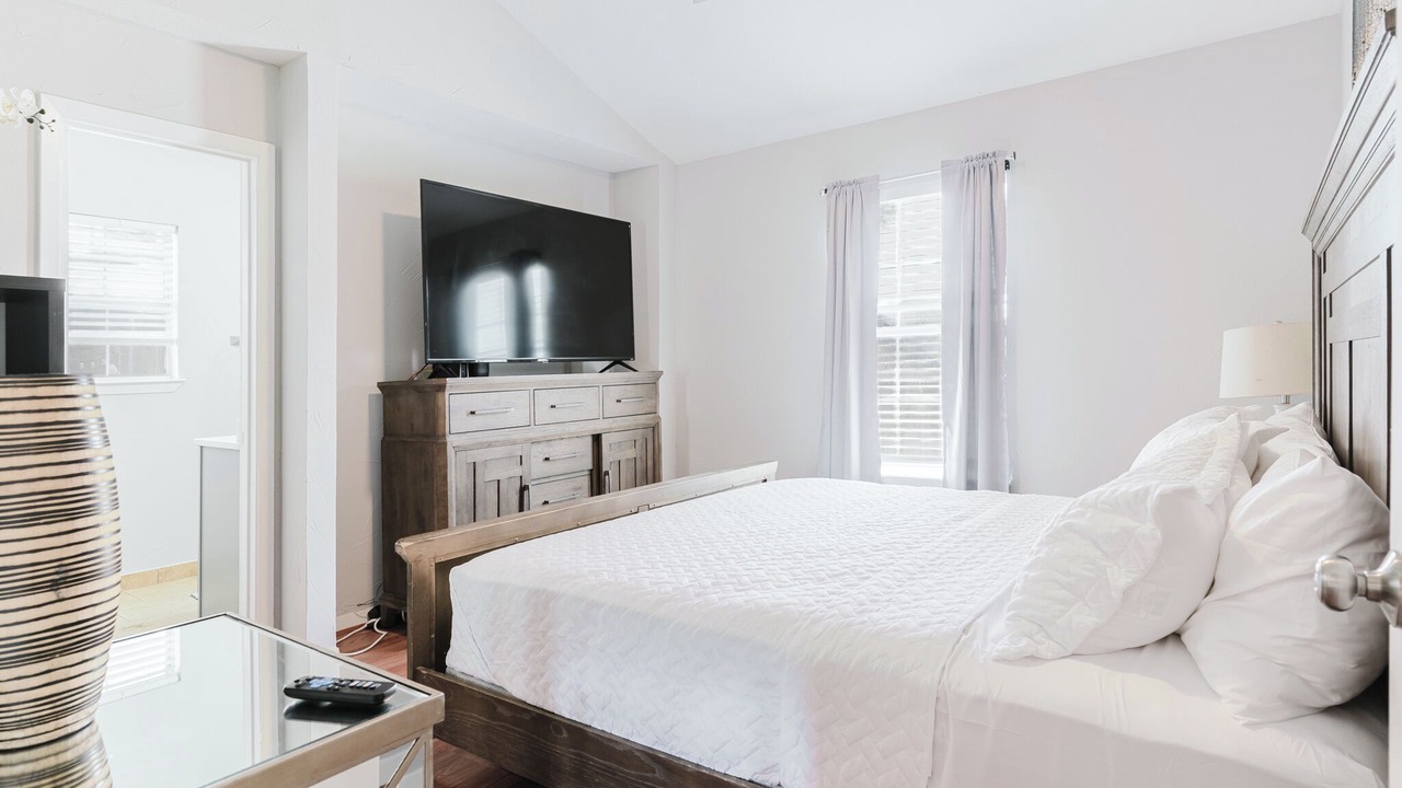 Photo of Bedroom in Old East Dallas