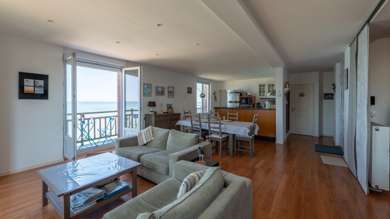 Photo of Livingroom in Ault
