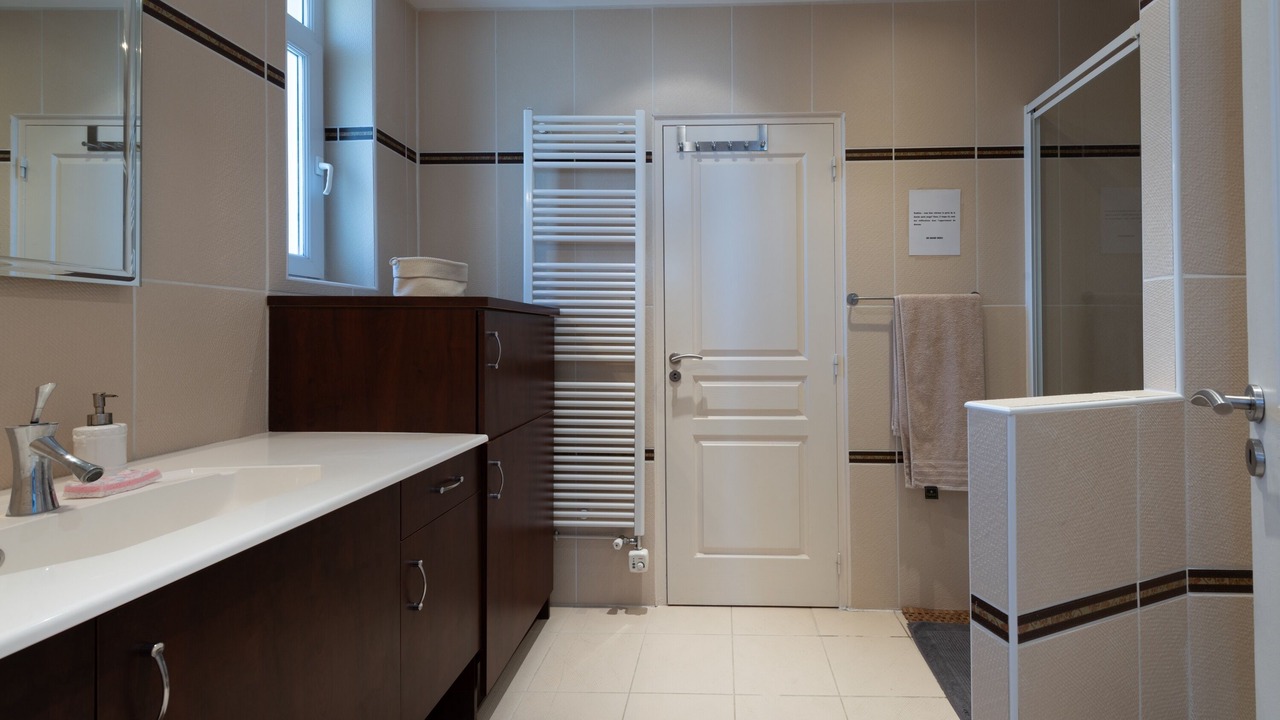 Photo of Bathroom in Ault