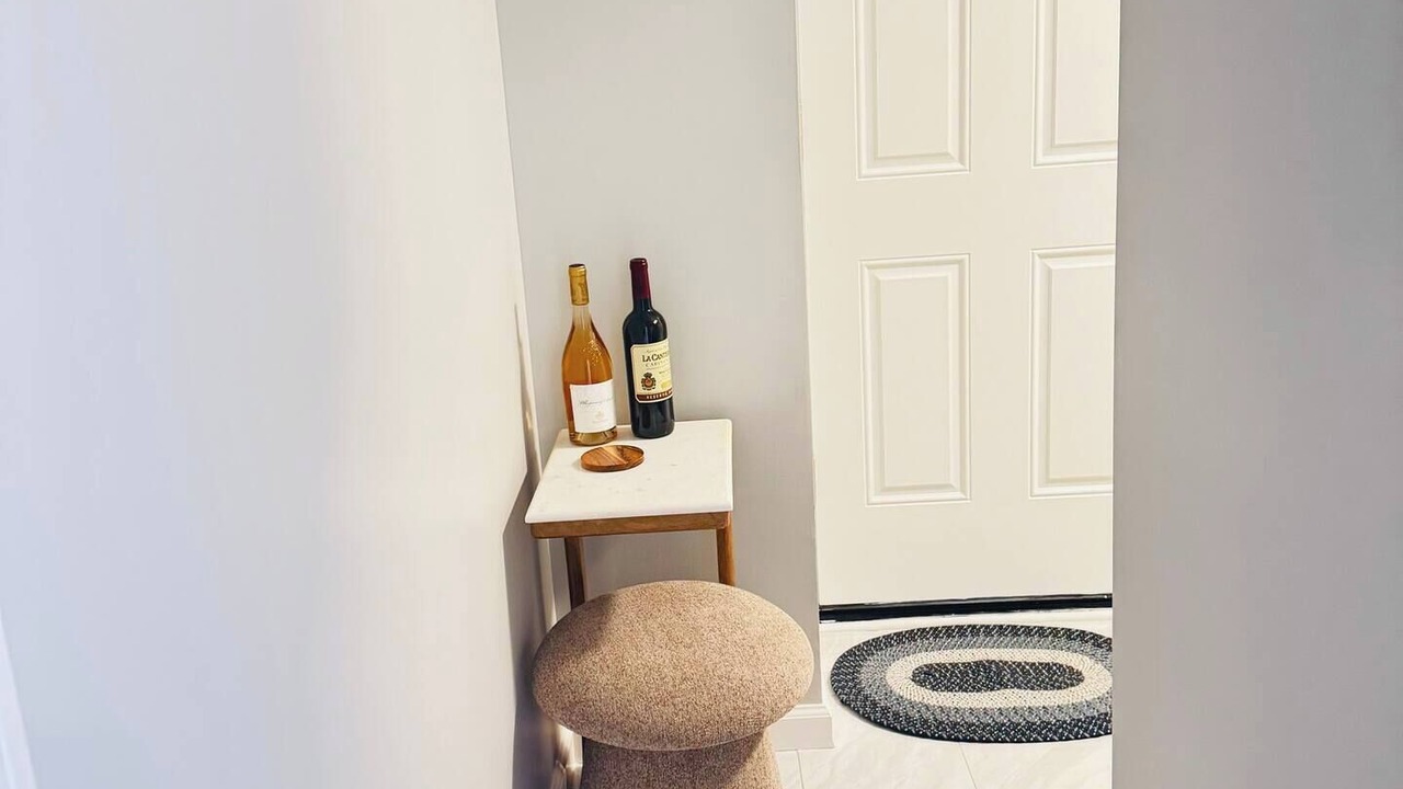 Photo of Others in Clinton