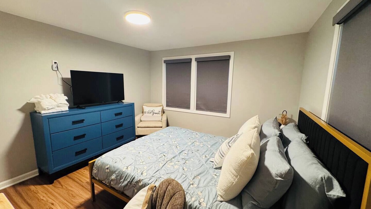 Photo of Bedroom in Clinton