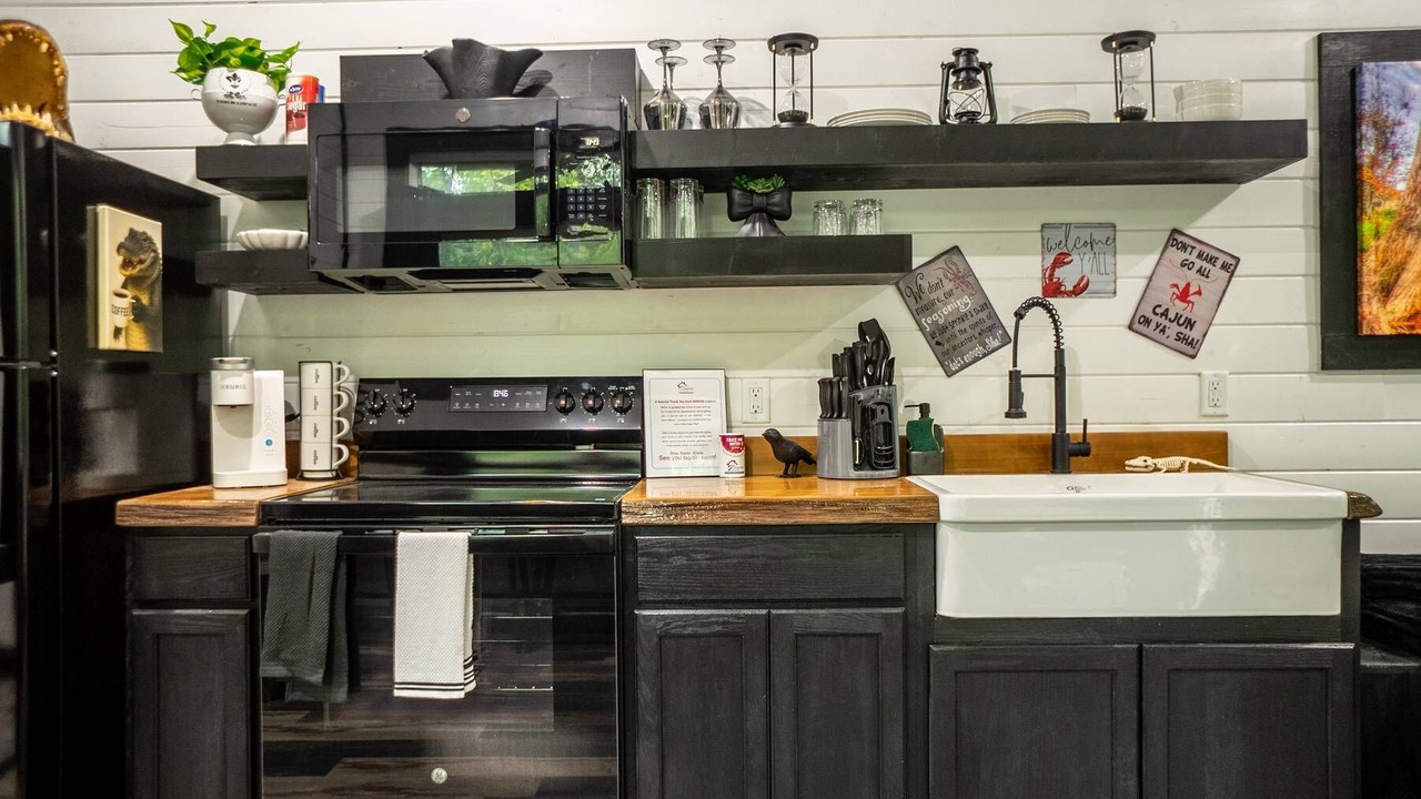 Photo of Kitchen in Board Camp