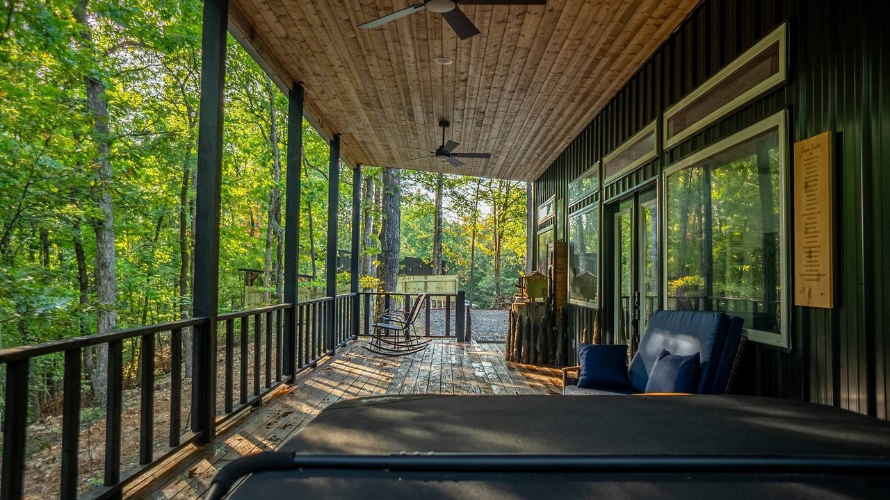 Photo of Patio Balcony in Board Camp