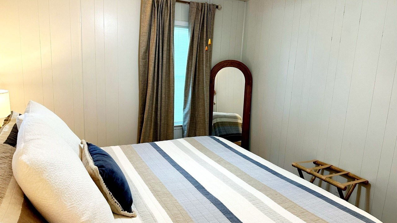 Photo of Bedroom in Milledgeville