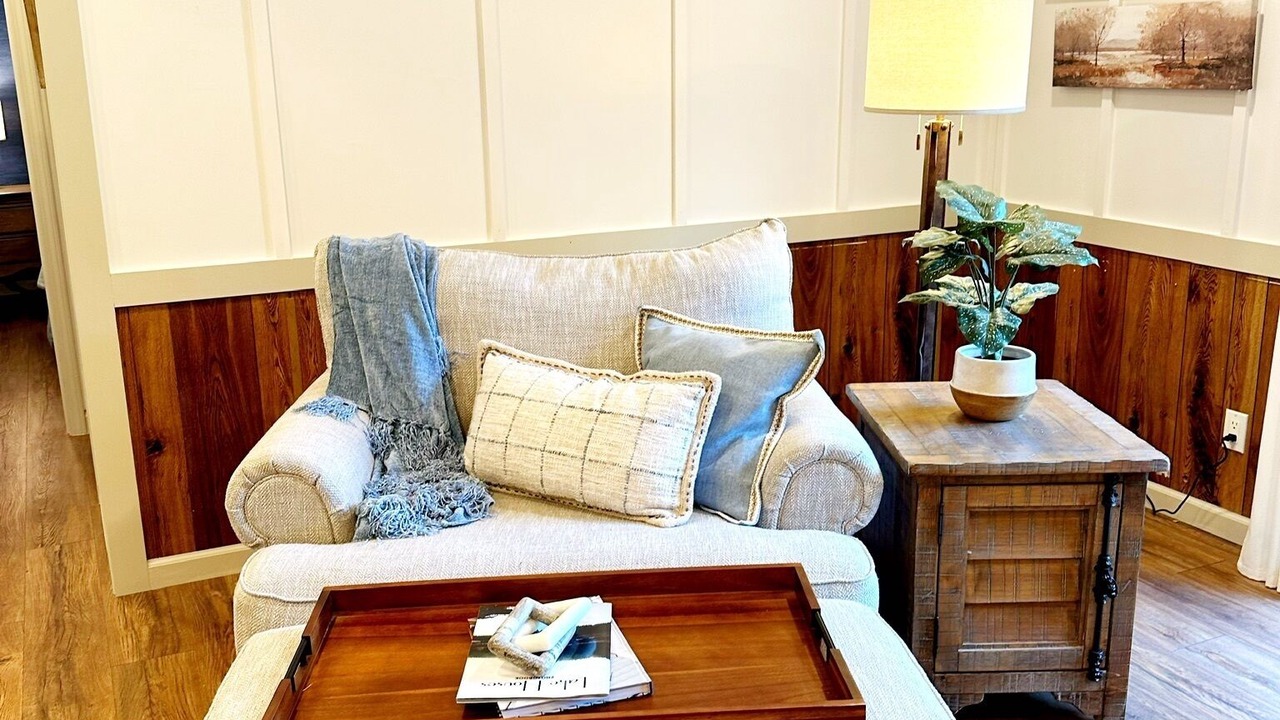 Photo of Livingroom in Milledgeville