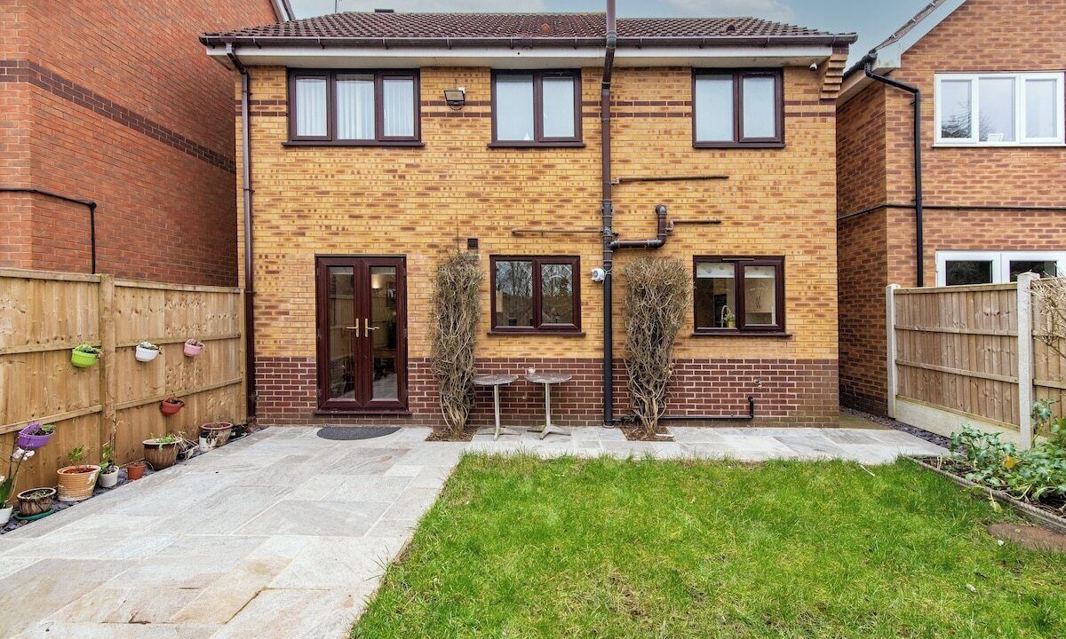 Photo of Outdoor in Giltbrook