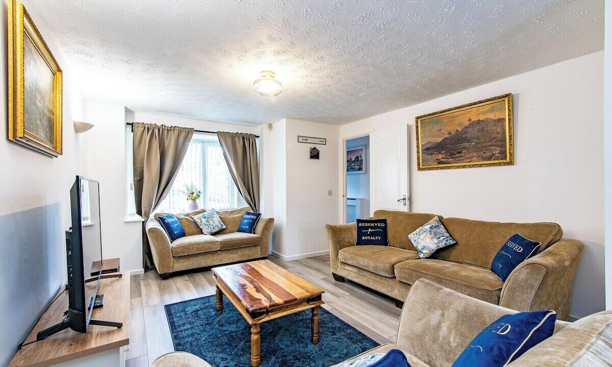 Photo of Livingroom in Giltbrook