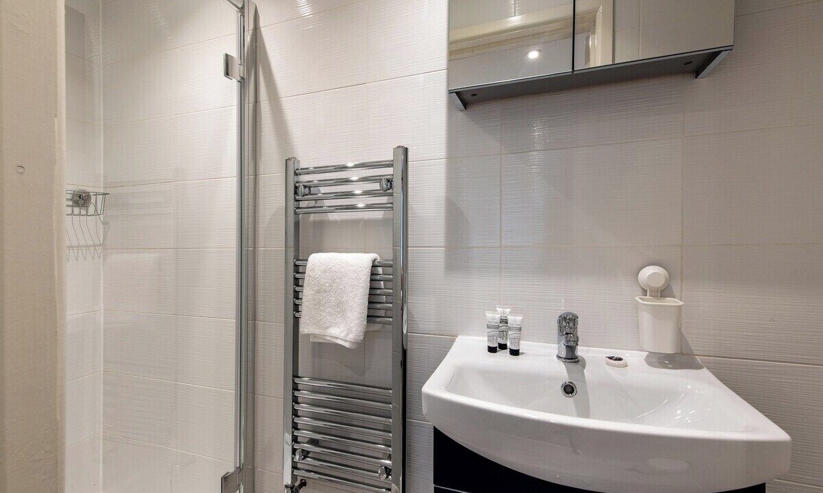 Photo of Bathroom in Giltbrook